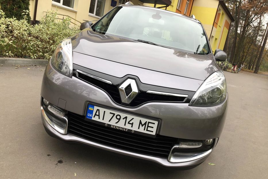 Продам Renault Grand Scenic 2015 года в Киеве