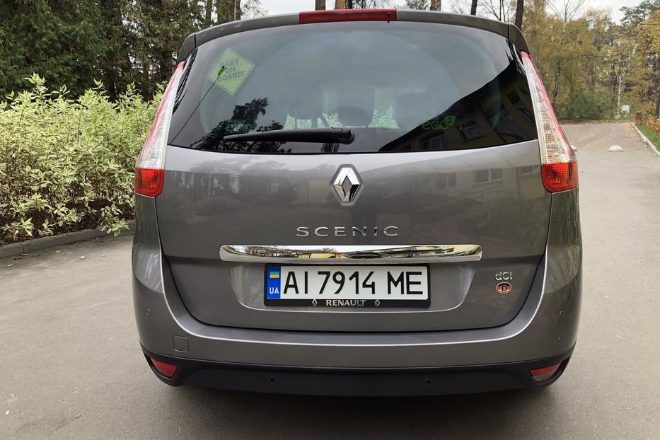 Продам Renault Grand Scenic 2015 года в Киеве