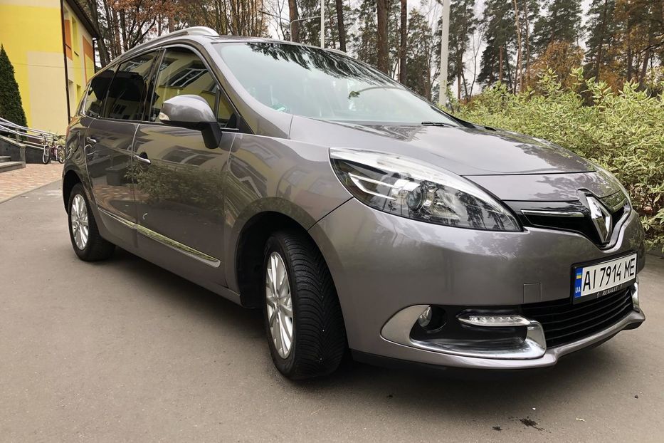 Продам Renault Grand Scenic 2015 года в Киеве