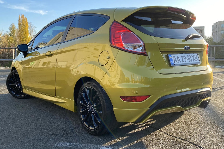 Продам Ford Fiesta ST-Line 140 hp 2013 года в Киеве