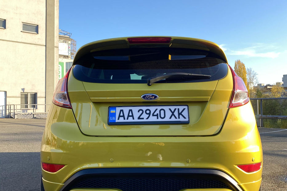 Продам Ford Fiesta ST-Line 140 hp 2013 года в Киеве