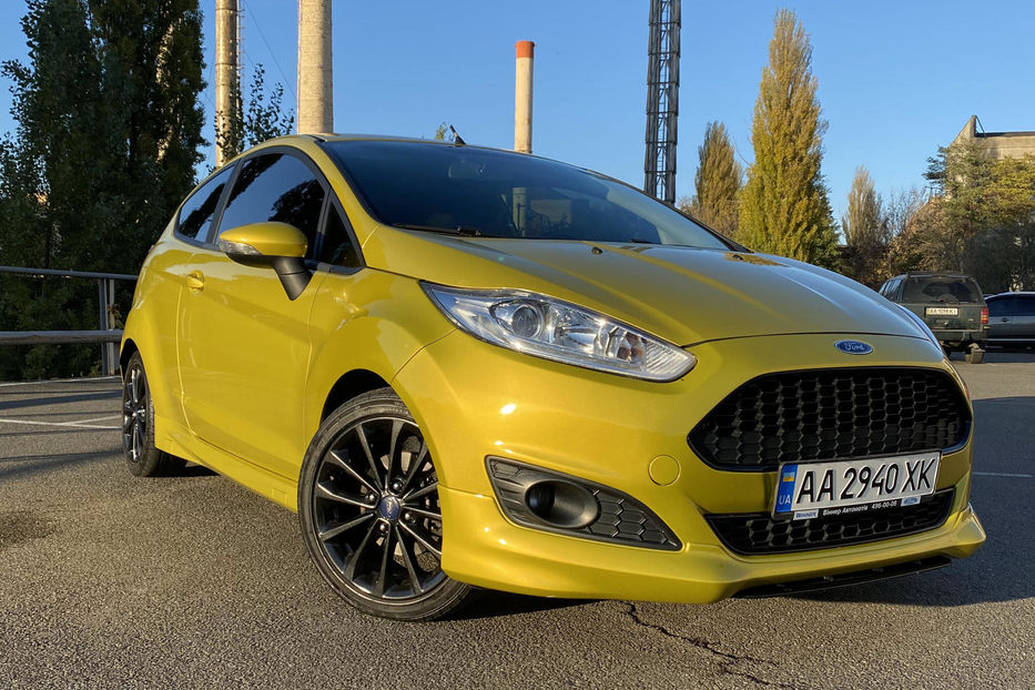 Продам Ford Fiesta ST-Line 140 hp 2013 года в Киеве