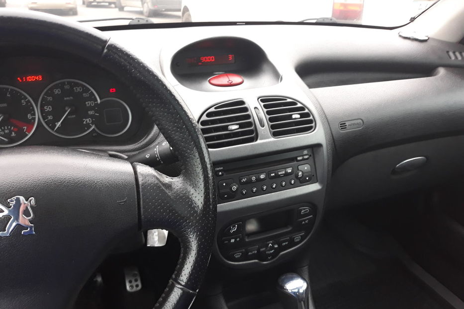 Продам Peugeot 206 2006 года в Харькове