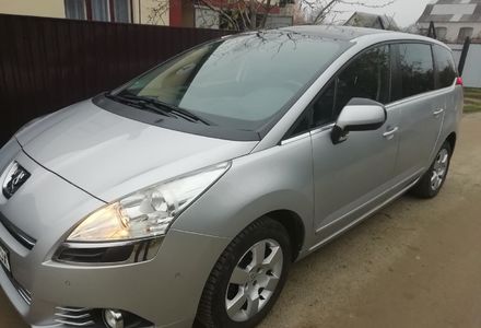 Продам Peugeot 5008 2010 года в Житомире