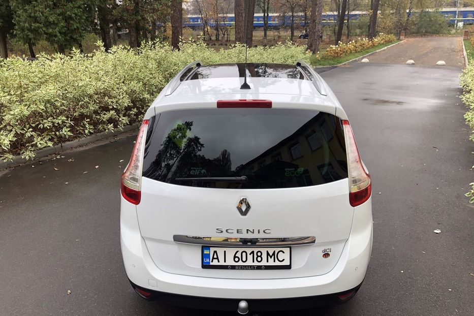 Продам Renault Grand Scenic BOSE 2014 года в Киеве