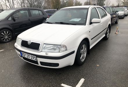 Продам Skoda Octavia Tour 2001 года в Киеве