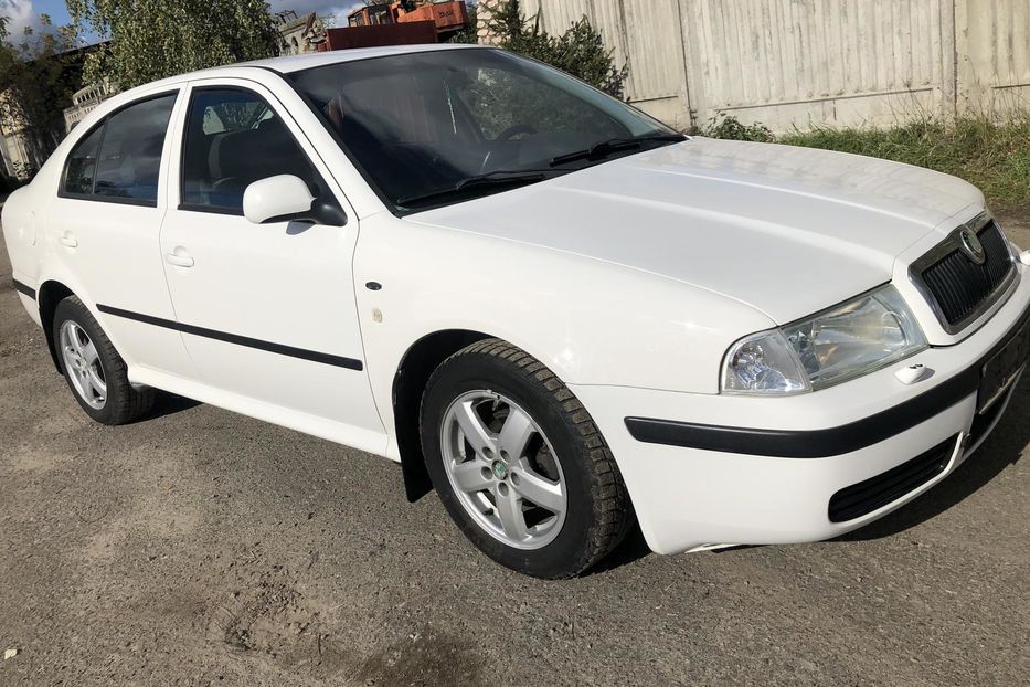 Продам Skoda Octavia Tour 2001 года в Киеве