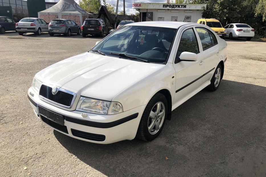 Продам Skoda Octavia Tour 2001 года в Киеве