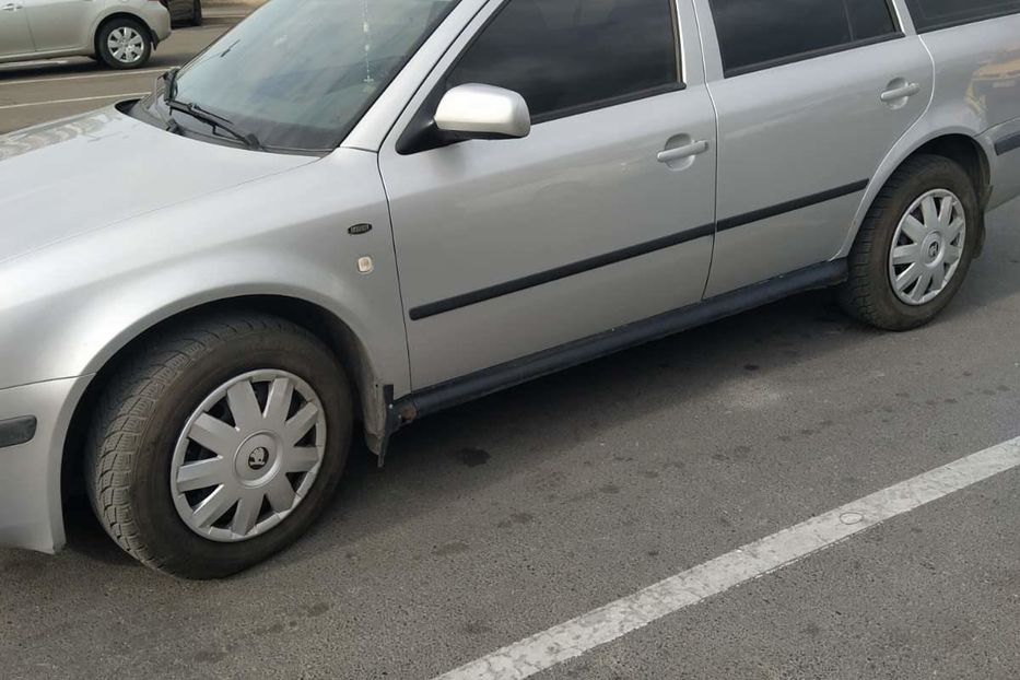 Продам Skoda Octavia Tour 2002 года в Львове