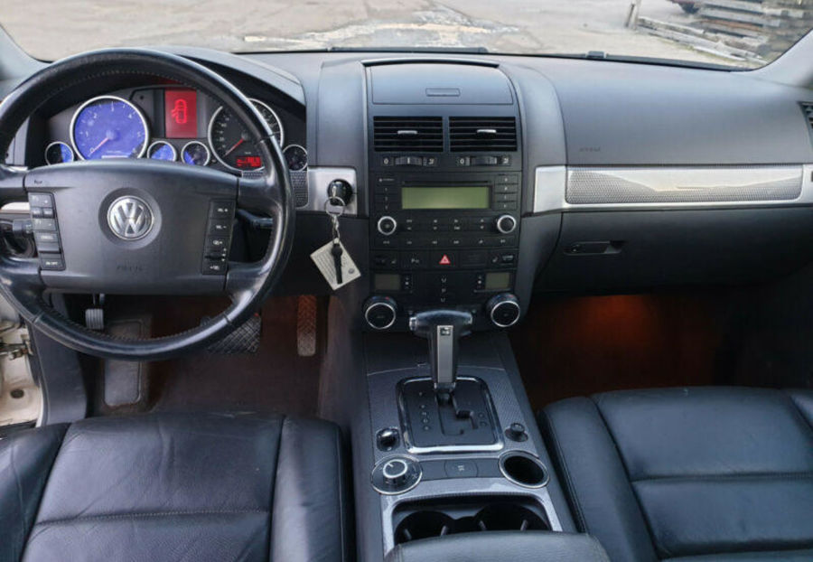 Продам Volkswagen Touareg 2007 года в Ужгороде