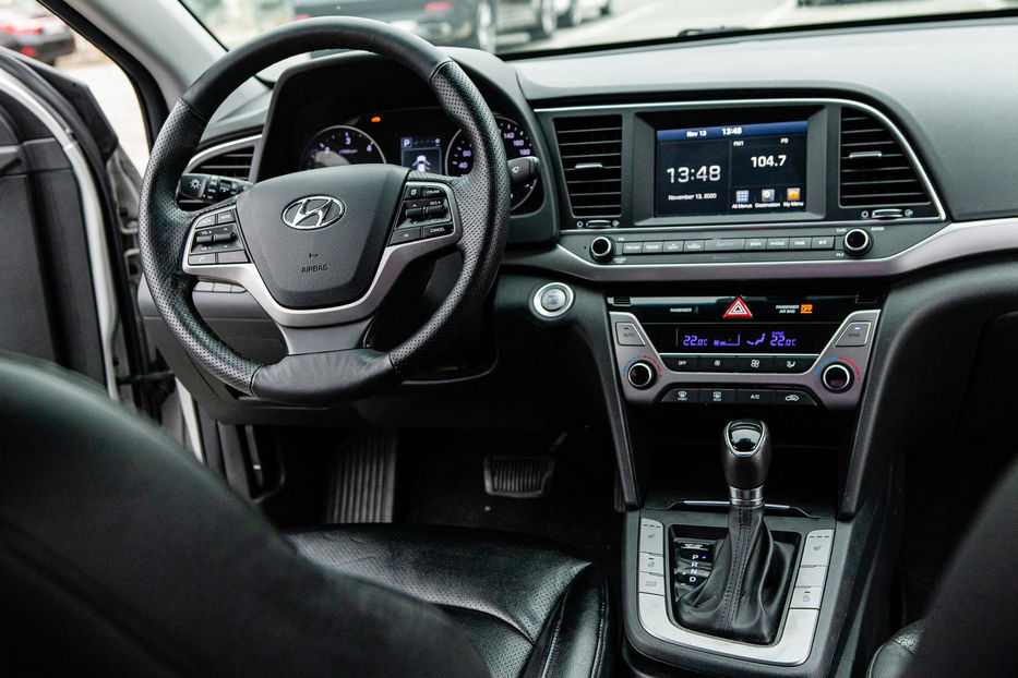 Продам Hyundai Avante 2016 года в Львове