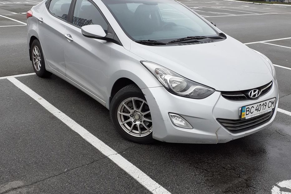 Продам Hyundai Elantra 2011 года в Киеве