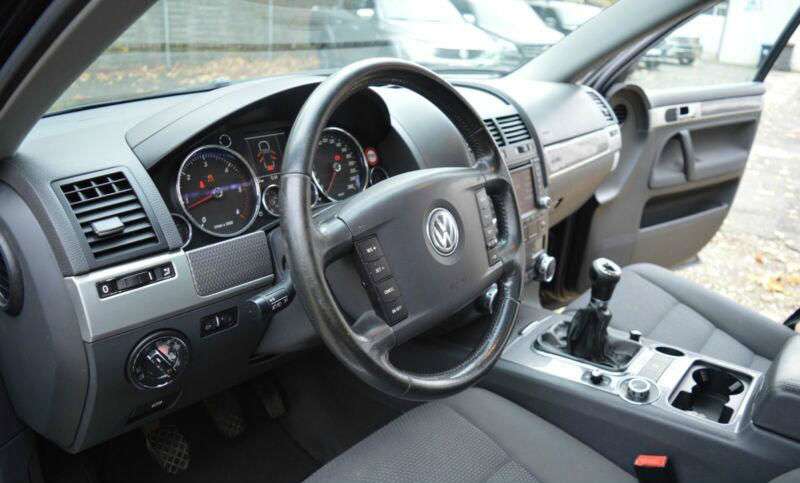 Продам Volkswagen Touareg 2006 года в Ужгороде