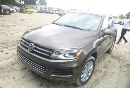 Продам Volkswagen Touareg 2011 года в Виннице