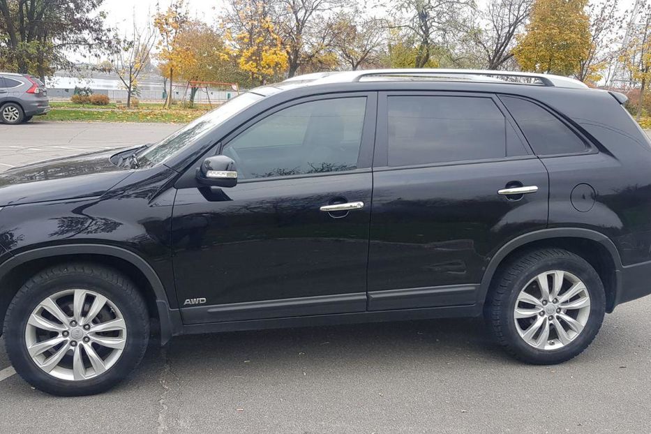 Продам Kia Sorento 2011 года в Киеве