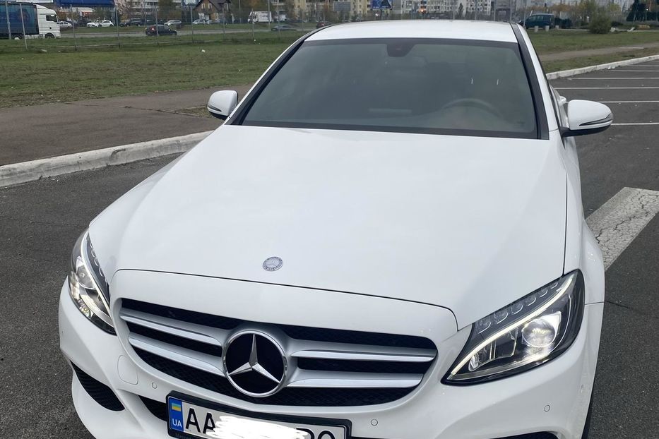 Продам Mercedes-Benz C-Class 2017 года в Киеве