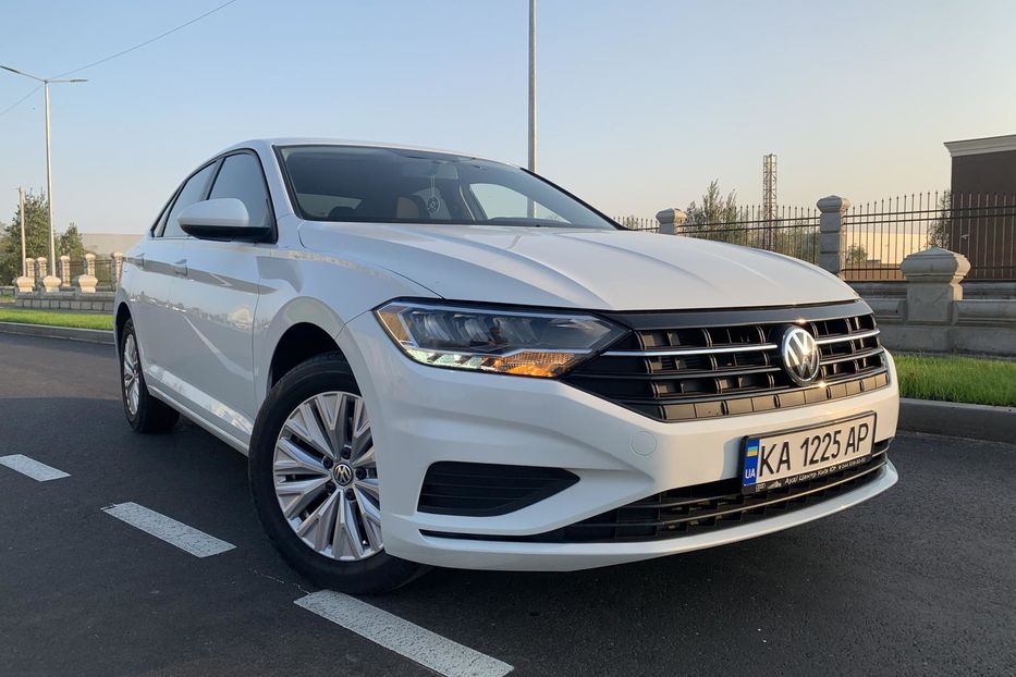 Продам Volkswagen Jetta Mk 7 2019 года в Киеве