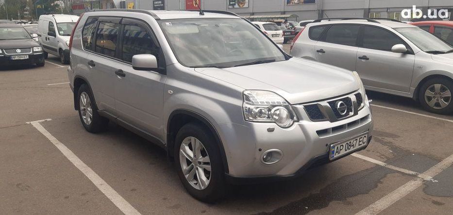 Продам Nissan X-Trail 2011 года в Запорожье