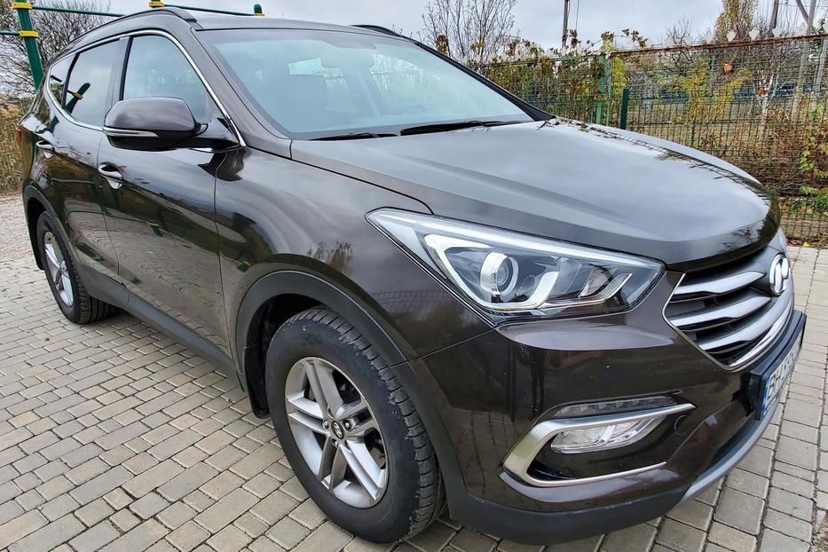 Продам Hyundai Santa FE 2017 года в Одессе