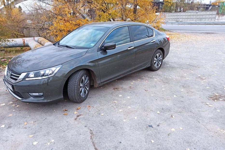 Продам Honda Accord 2013 года в Днепре