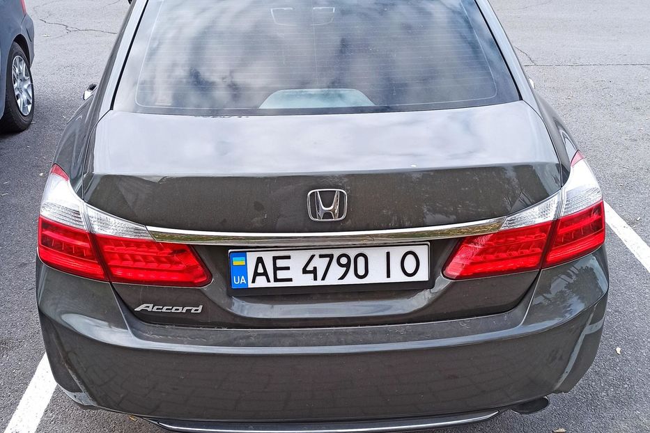 Продам Honda Accord 2013 года в Днепре