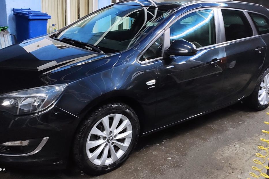 Продам Opel Astra J 2013 года в г. Жмеринка, Винницкая область