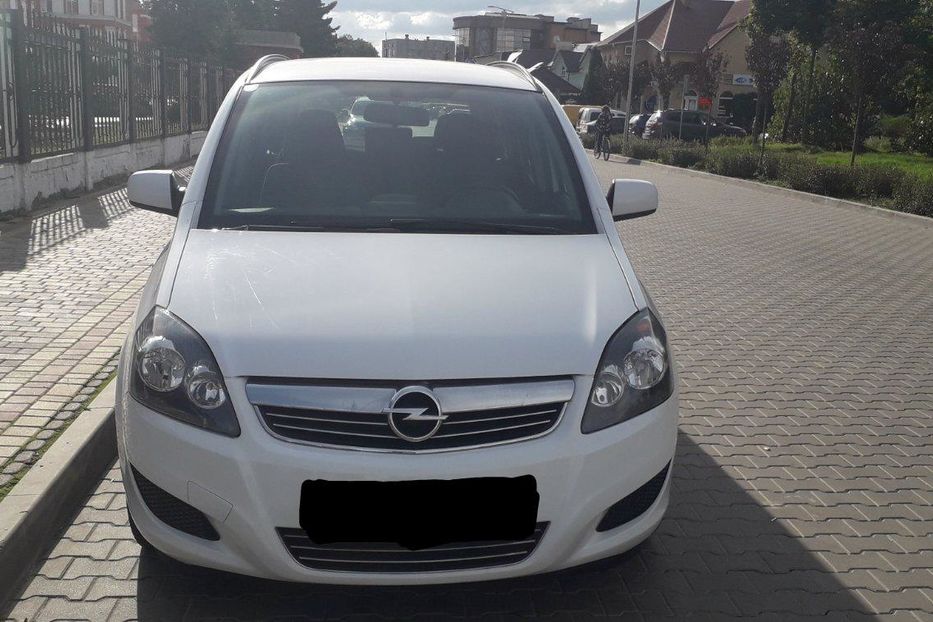 Продам Opel Zafira 2012 года в Харькове