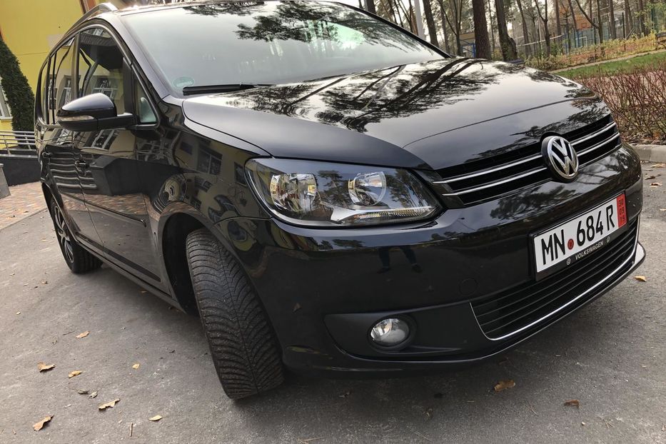 Продам Volkswagen Touran Bluemotion 2015 года в Киеве