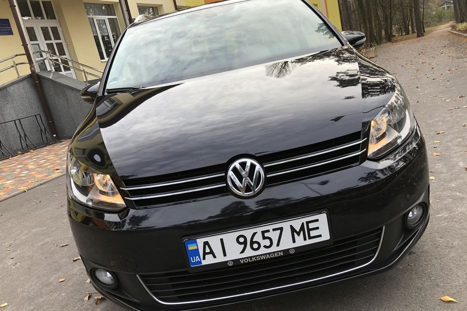 Продам Volkswagen Touran Bluemotion 2015 года в Киеве