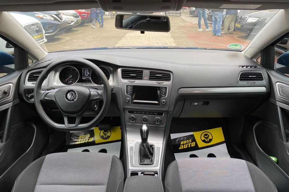 Продам Volkswagen Golf VII 2015 года в г. Калуш, Ивано-Франковская область