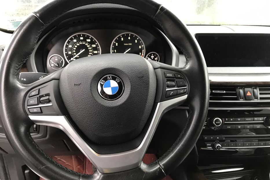 Продам BMW X5 2016 года в Киеве