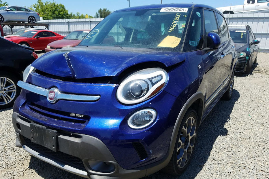 Продам Fiat 500 L Trekking 2015 года в Луцке