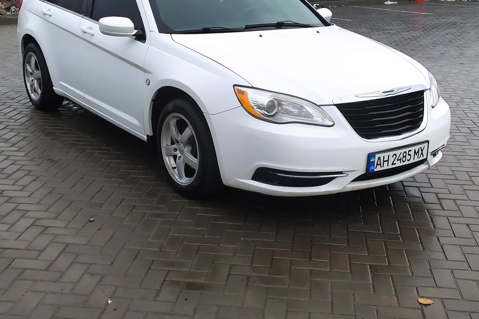 Продам Chrysler 200 2013 года в г. Покровск, Донецкая область