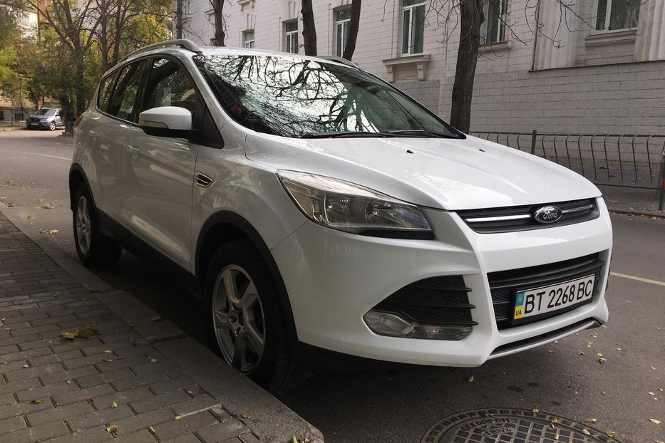 Продам Ford Kuga Kuga  2014 года в Киеве