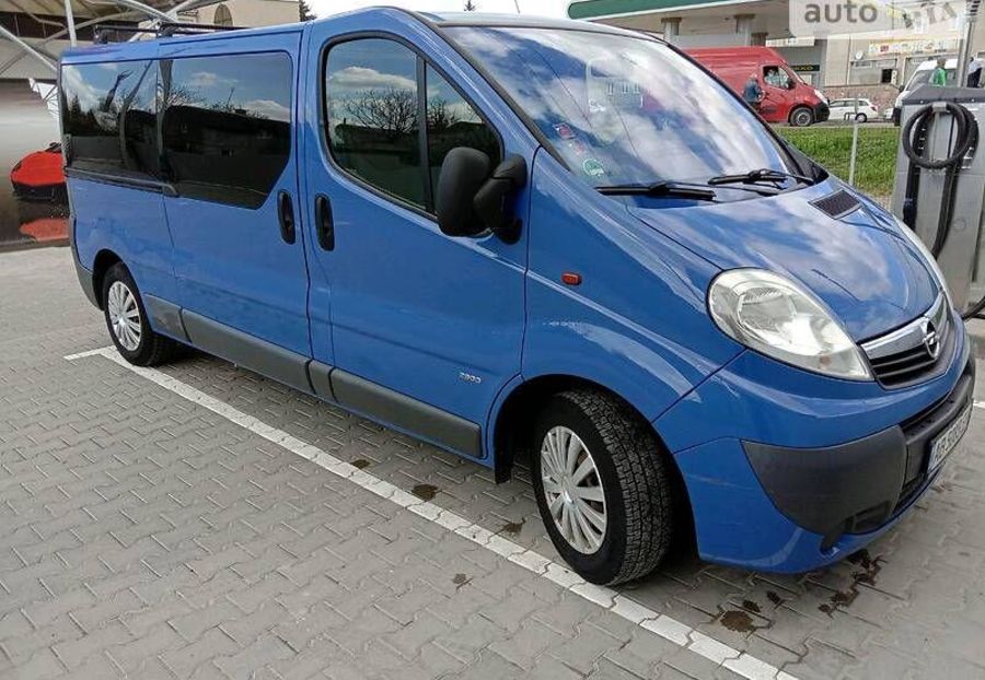 Продам Opel Vivaro пасс. Длинная база 2007 года в г. Немиров, Винницкая область