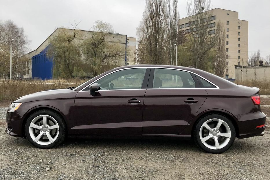 Продам Audi A3 PREMIUM 2015 года в Харькове