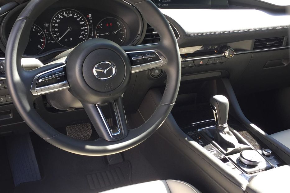 Продам Mazda 3 Preffered 2019 года в Днепре