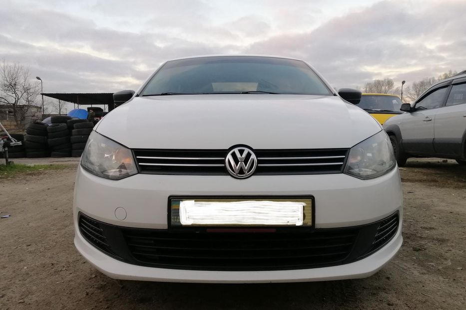 Продам Volkswagen Polo 2013 года в Киеве