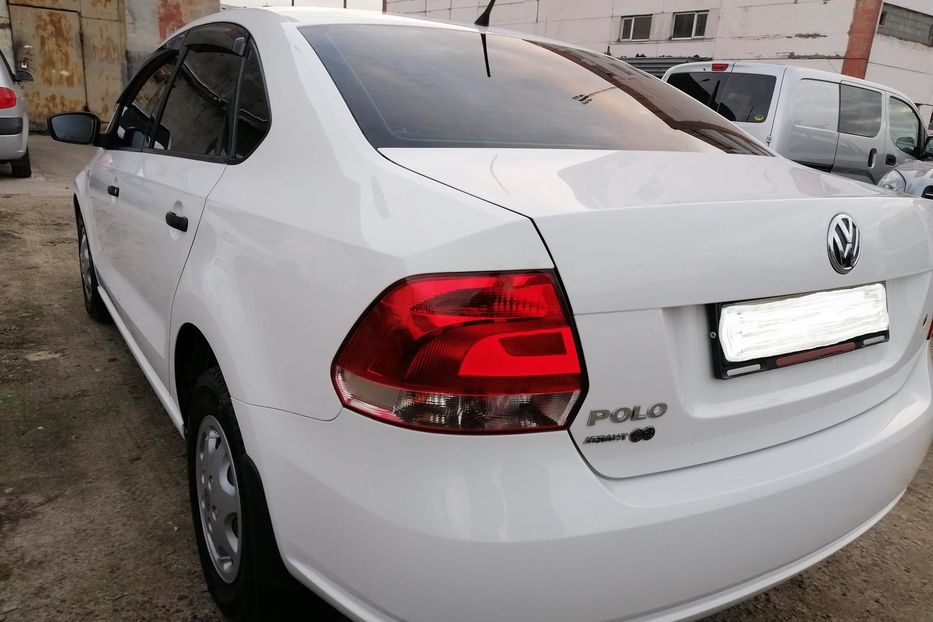 Продам Volkswagen Polo 2013 года в Киеве