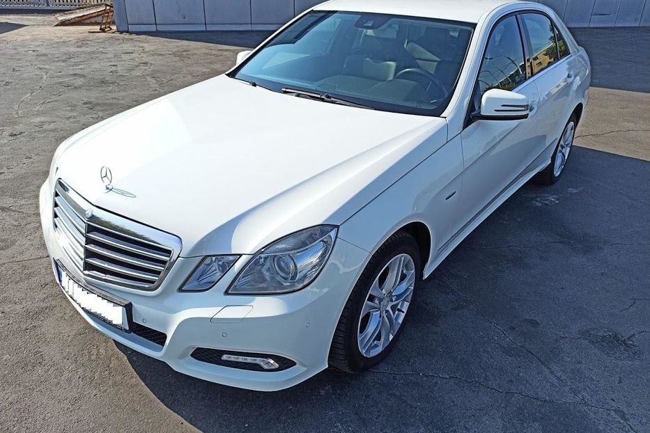 Продам Mercedes-Benz E-Class 2010 года в Харькове