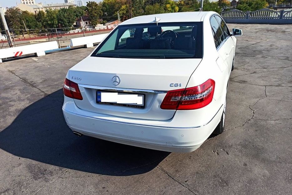 Продам Mercedes-Benz E-Class 2010 года в Харькове