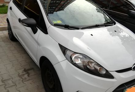 Продам Ford Fiesta Ambient 2012 года в Киеве