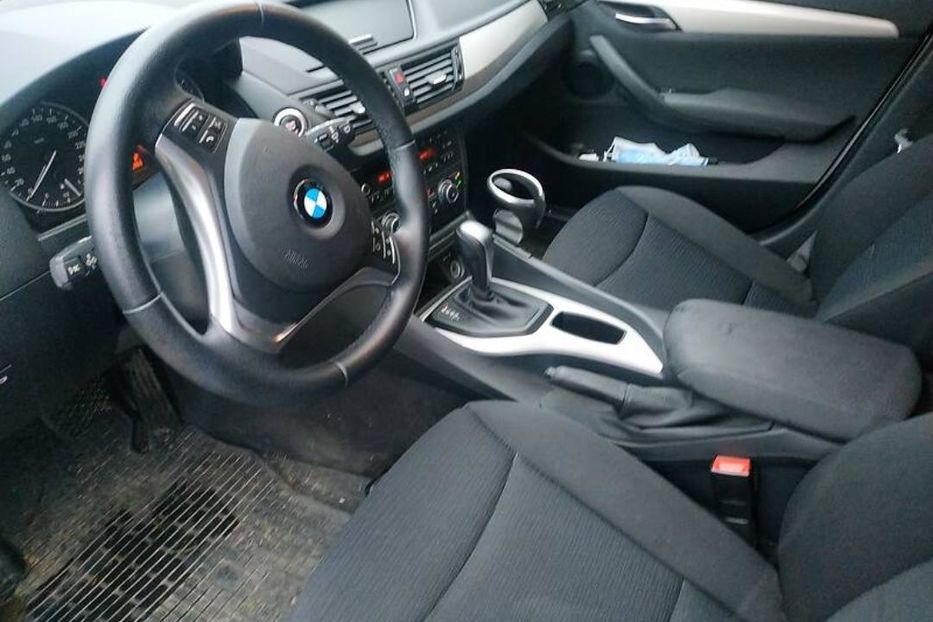 Продам BMW X1 2012 года в Киеве