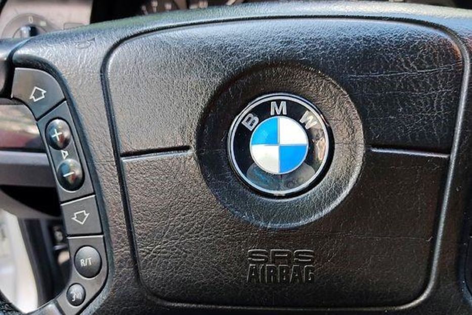 Продам BMW 520 2001 года в Харькове
