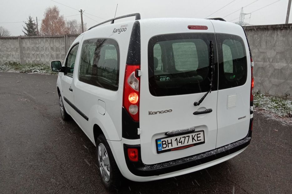 Продам Renault Kangoo пасс. 1,5 dci  90лс. 2010 года в Киеве