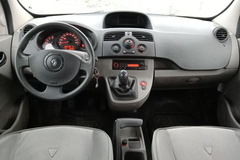 Продам Renault Kangoo пасс. 1,5 dci  90лс. 2010 года в Киеве