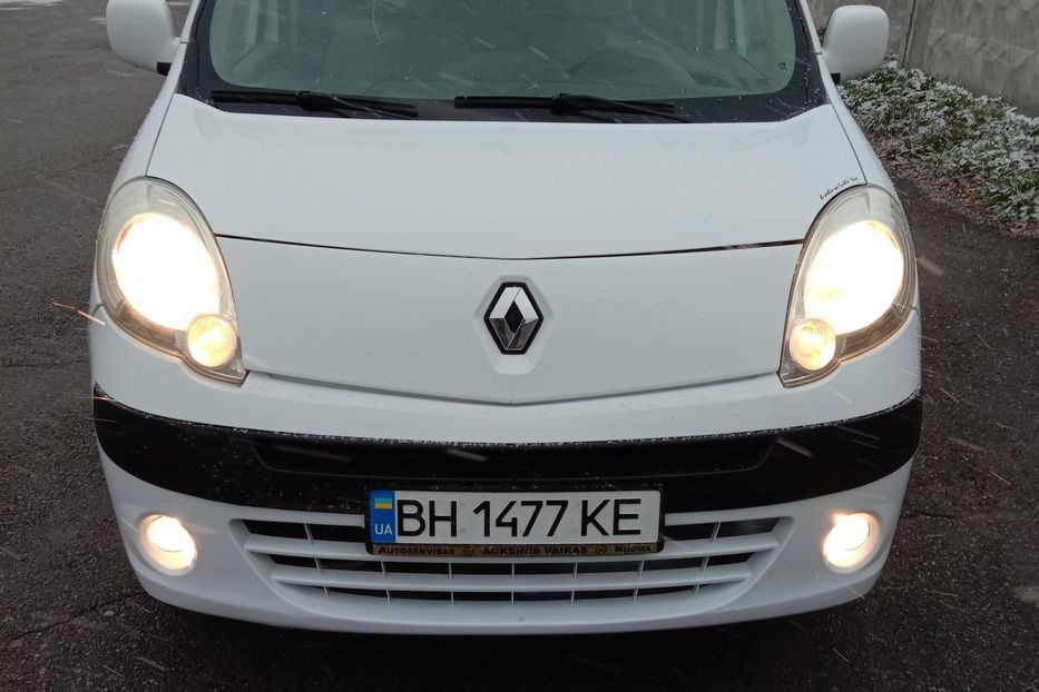 Продам Renault Kangoo пасс. 1,5 dci  90лс. 2010 года в Киеве