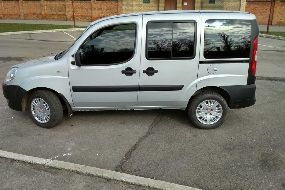 Продам Fiat Doblo пасс. Official 2013 года в г. Кременчуг, Полтавская область