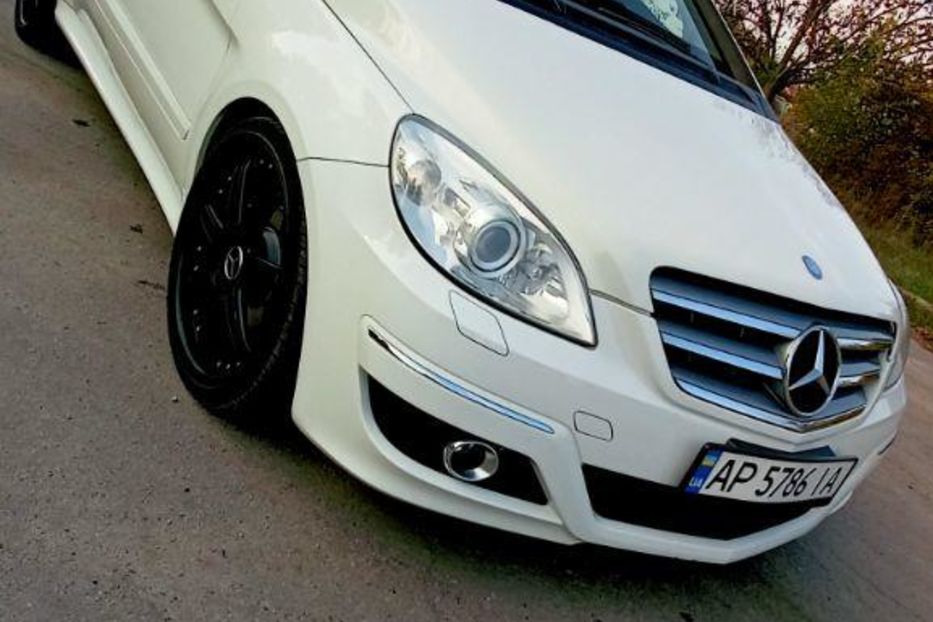 Продам Mercedes-Benz B 180 2009 года в Запорожье