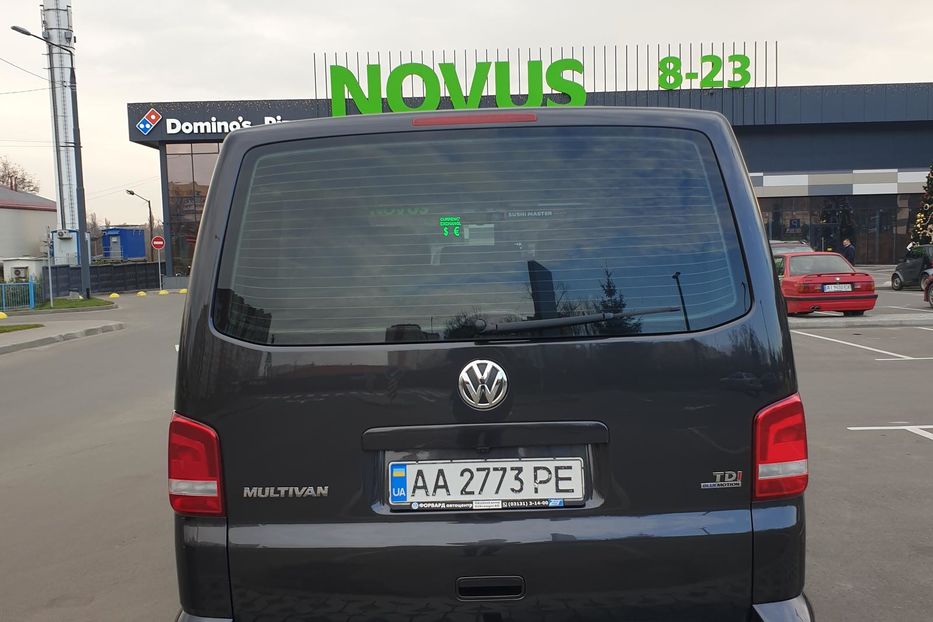 Продам Volkswagen Multivan 2010 года в Киеве